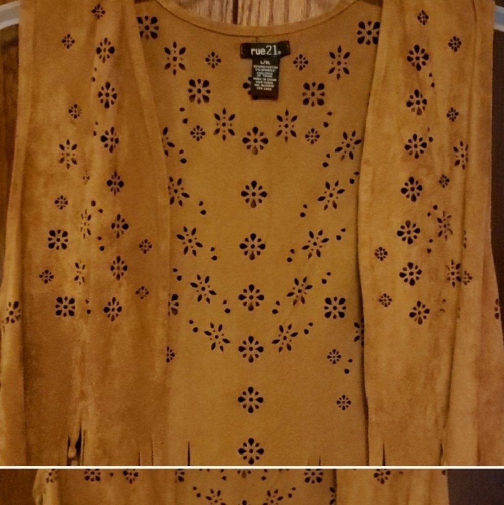 Western fringe vest